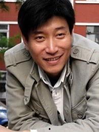 张鹰个人资料,才华横溢的艺术家，多领域成就斐然的杰出人物