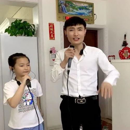 网红父女,携手共筑网络家园的温馨故事
